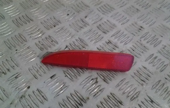 Mazda 3 I Rear tail light reflector