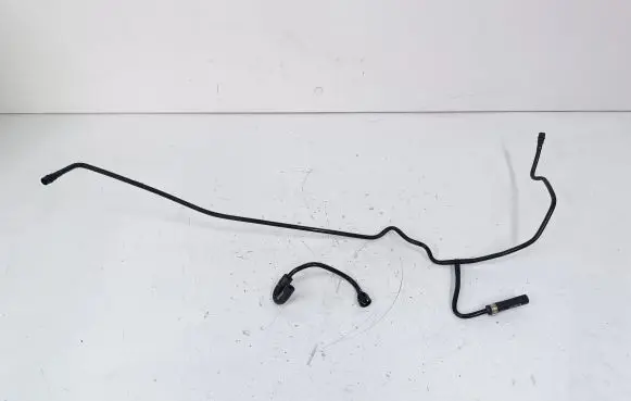 Porsche Macan (95B) Vacuum line/pipe/hose 10688000572 10688000591