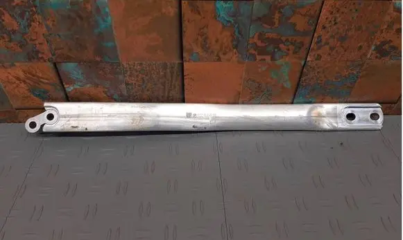 BMW XM Front strut bar 8854084 31108854084