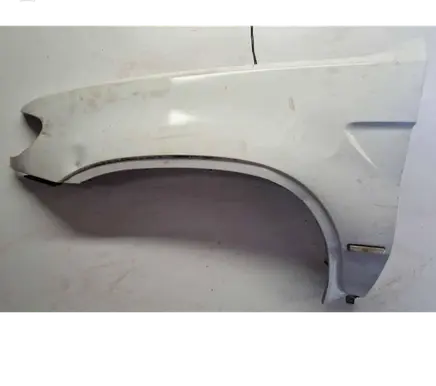 BMW X5 E53 Fender