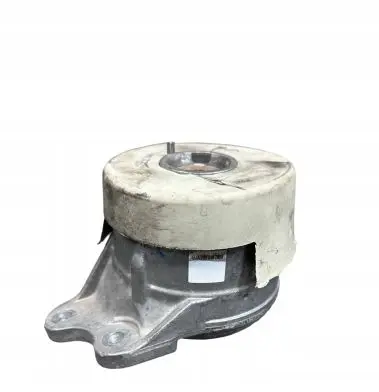 Mercedes-Benz C W205 Engine mount bracket A2052407900
