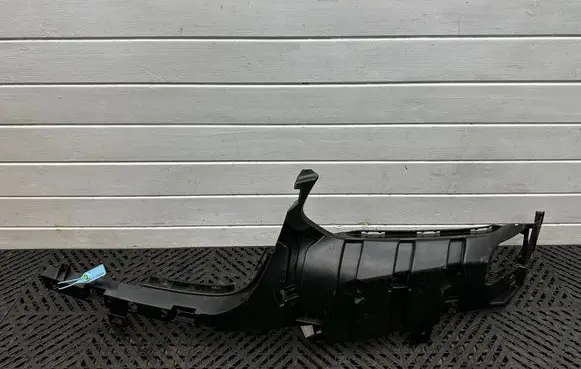 BMW X3 G01 Front bumper mounting bracket 8081895