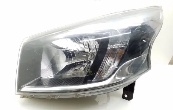 Opel Vivaro Headlight/headlamp 93867962 260609758R