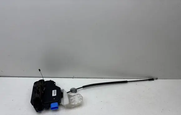 Volkswagen Caddy Front door lock 3D1837016AQ