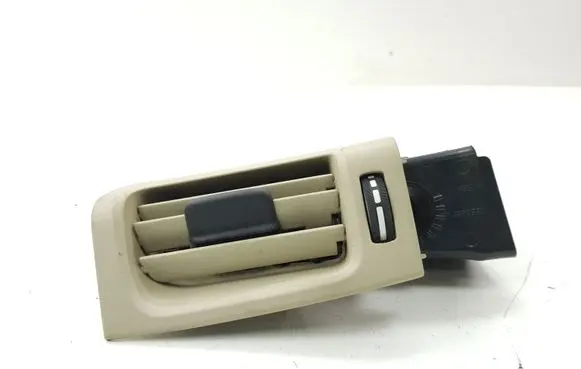Volvo XC60 Dashboard side air vent grill/cover trim 30671770
