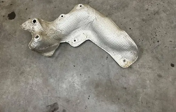 Peugeot 308 Exhaust heat shield 9675805180