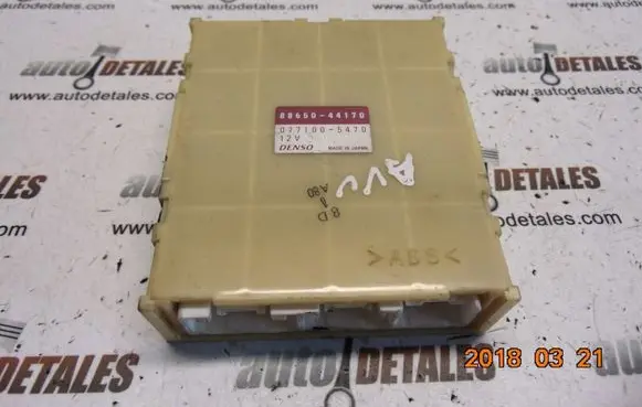 Toyota Avensis Verso Other control units/modules 8865044170
