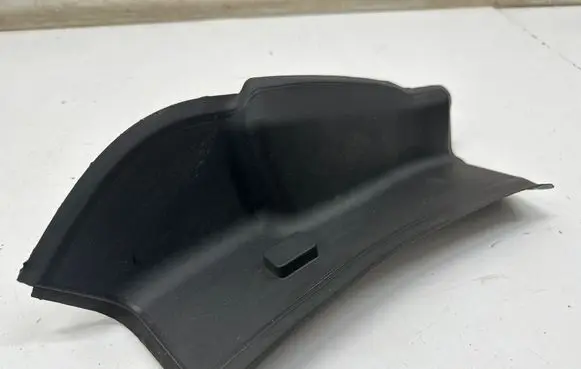 Mercedes-Benz GLE W167 Rear light trim A1676901501