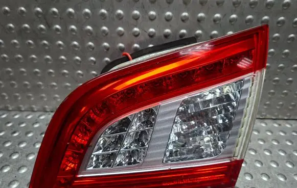 Peugeot 508 Rear/tail lights S26282608 9686780680
