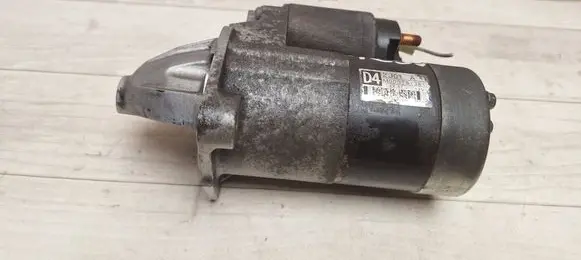Mazda 3 II Starter motor M000T91381