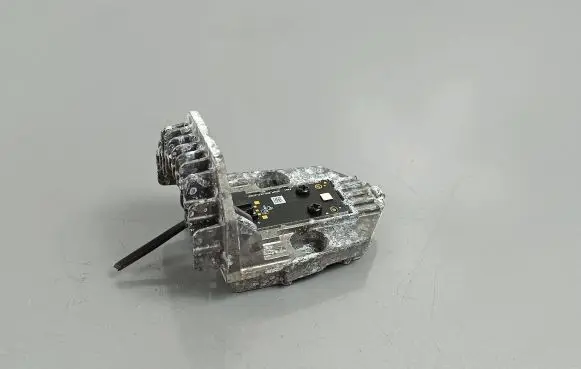 Headlight part
