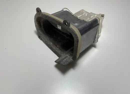 BMW 2 F22 F23 LED ballast control module 1305715260