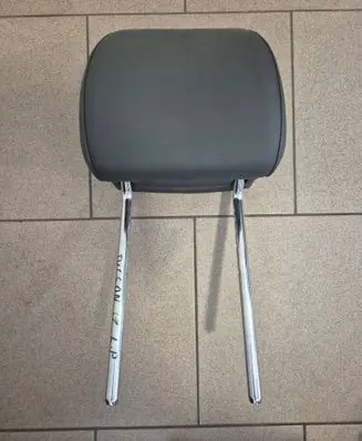 Hyundai Tucson TL Front seat headrest 