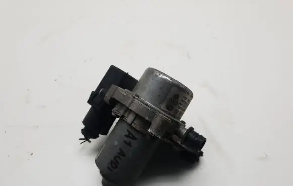 Audi A1 Vacuum pump 1J0612181D 17497950 120100093001