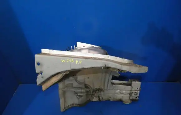 Mercedes-Benz CLS C218 X218 Front side member 