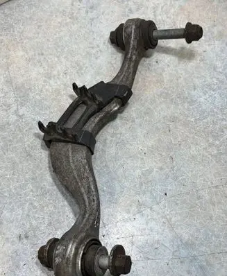 BMW 5 G30 G31 G38 Rear control arm 6861119