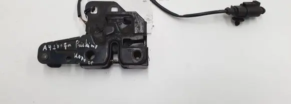 Audi A4 S4 B7 8E 8H Engine bonnet/hood lock/catch 8E0823509C