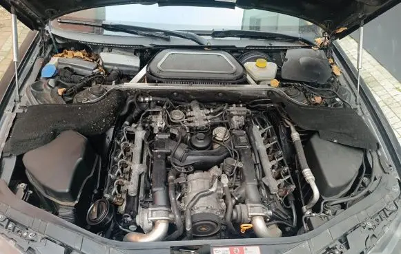 Audi A8 S8 D3 4E Engine