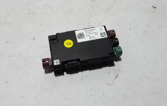 Volkswagen Touareg III Other control units/modules 5G0035953D