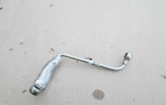 Volkswagen PASSAT CC Turbo turbocharger oiling pipe/hose 03C145140M