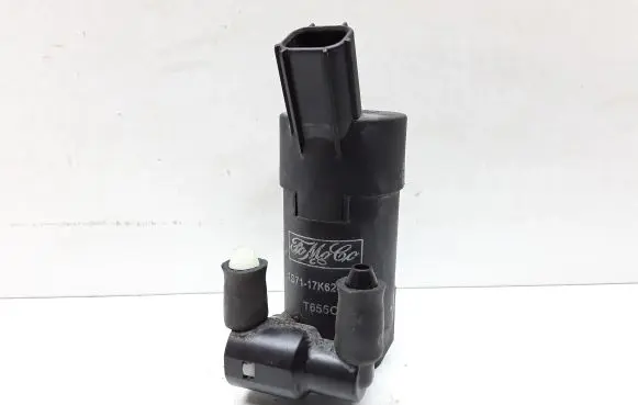 Volvo V50 Windscreen/windshield washer pump 1S7117K624FE