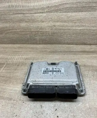 Volkswagen Golf SportWagen Engine control unit/module 038906019CJ 0281010302