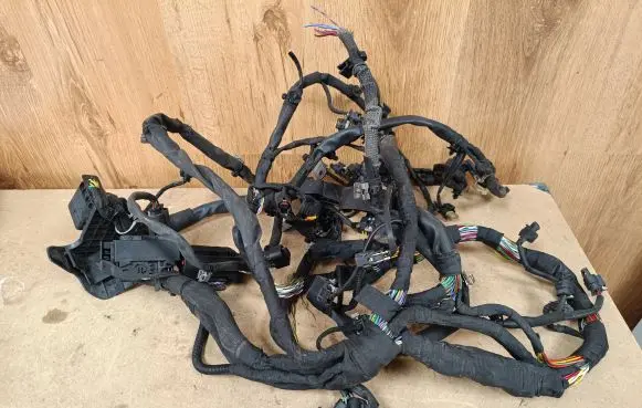 Mercedes-Benz C AMG W205 Engine installation wiring loom A1771506300 A1771590425 A1771590540