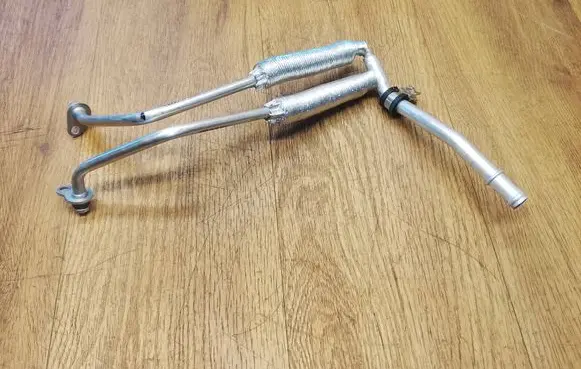 Porsche Macan (95B) Coolant pipe/hose 06M145909G