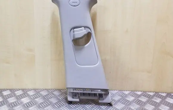 KIA Sportage (B) pillar trim (top) 858303U010 858303U020