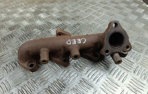 KIA Ceed Exhaust manifold