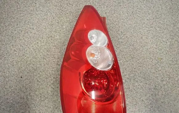 Mazda 5 Rear/tail lights 