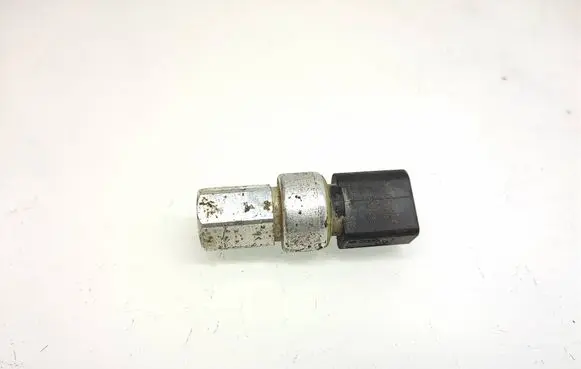 Volkswagen Transporter - Caravelle T5 Air conditioning (A/C) pressure sensor 1K0959126E