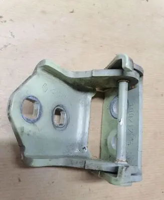 Renault Twingo II Front door lower hinge 353027J 100212C