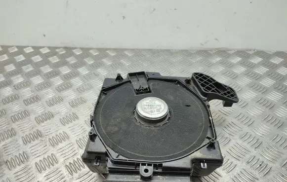 Mini Cooper Countryman R60 Subwoofer speaker 9800511