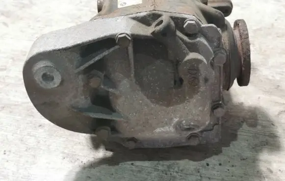 BMW X1 E84 Rear differential 7632638 7541580 2.93