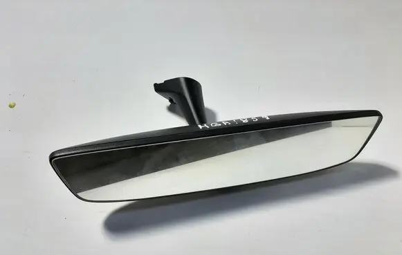 Rear view mirror (interior)