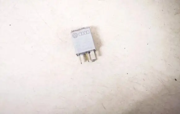 Skoda Octavia Mk2 (1Z) Other relay 1k0951253 0332011100