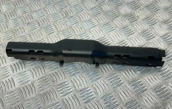 Mercedes-Benz Sprinter W901 W902 W903 W904 Other exterior part A9068210289
