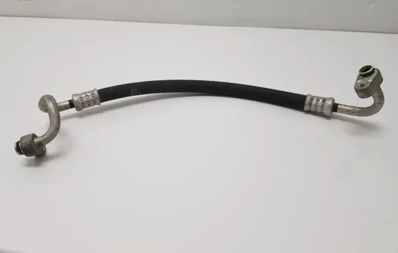 Toyota Verso-S Air conditioning (A/C) pipe/hose