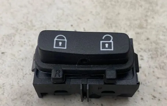 Central locking switch button