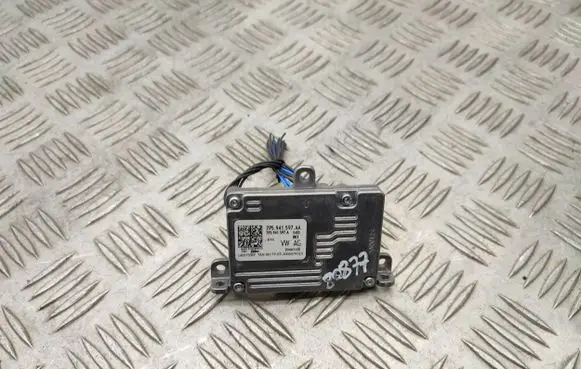 Skoda Octavia Mk4 LED ballast control module 7P5941597AA