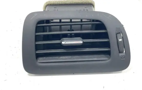 Chevrolet Volt I Dashboard side air vent grill/cover trim 25937425 20831096 SP16909