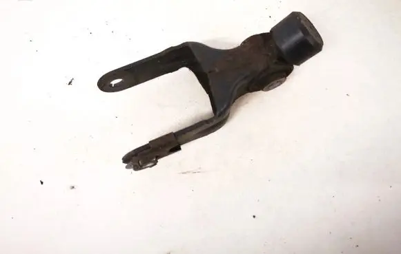 Citroen C4 I Engine mount bracket