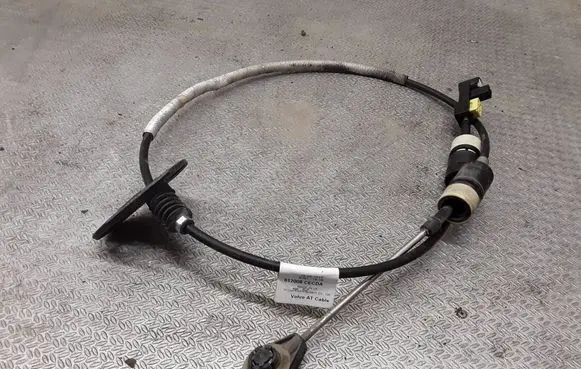 Volvo V60 Gear shift cable linkage 617008CECDA