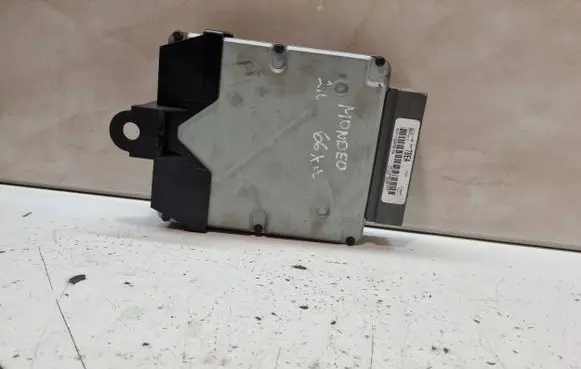 Ford Mondeo Mk III Engine control unit/module 4S4112A650DA EYJBH5A3CXXV
