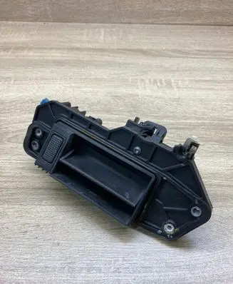 Mercedes-Benz E W211 Tailgate trunk handle A2117400193