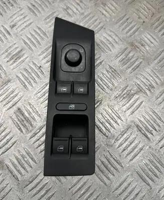 Volkswagen PASSAT B7 Electric window control switch 1k4959857