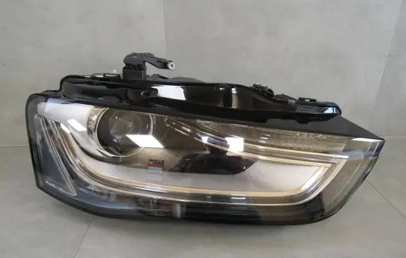 Audi A4 S4 B8 8K Headlight/headlamp 8K0941006C 2752720518 LE10B6235