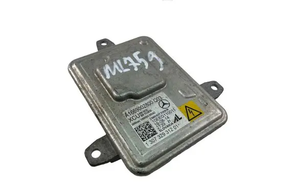 Mercedes-Benz C W204 Xenon control unit/module A1669002800