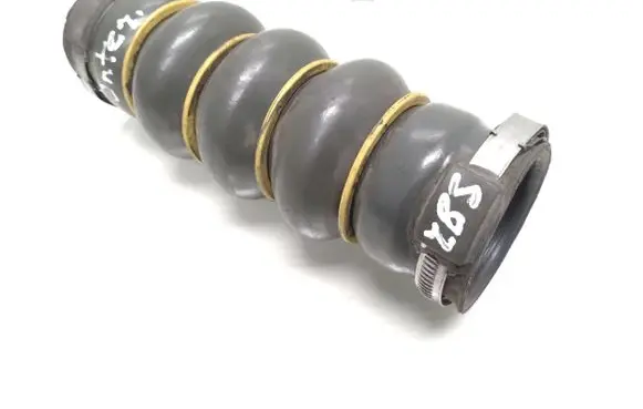 Peugeot 5008 Intercooler hose/pipe 98733t01 25580